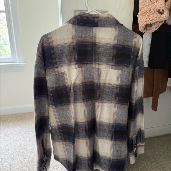 Blu Pepper Plaid Button Down Shirt - Navy and Cream - Picture 2 of 2